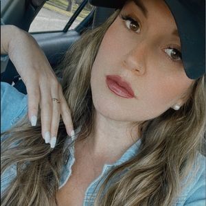 Meet your Posher, Martha